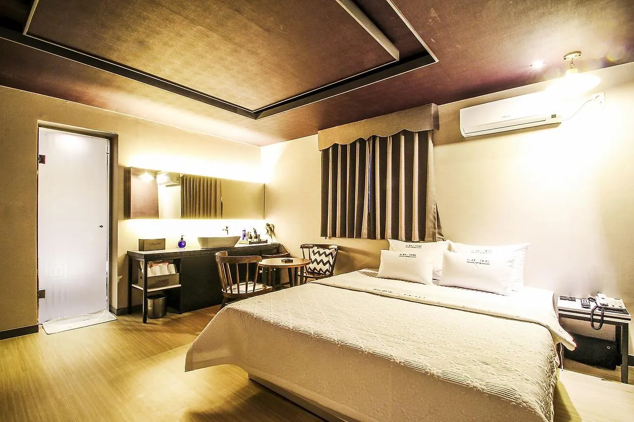 Le Idea Hotel Busan 2*,  South Korea